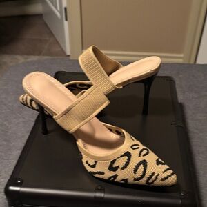 Elegant Leopard Print Heels